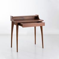 Dali Desk