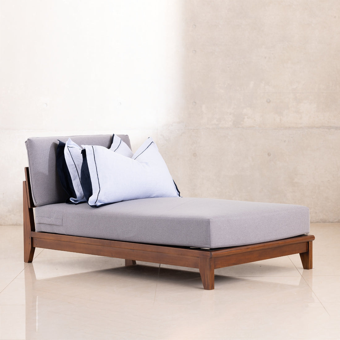 M23 Cloud Sofa : মেঘডুবি Meghdubi_Lounger_EasyCare | Luxury Furniture